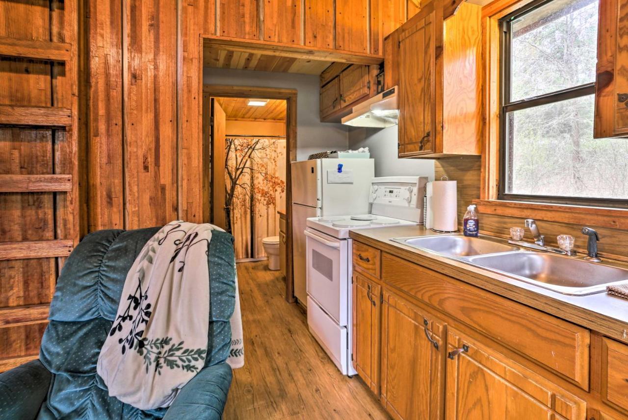 Rustic Cabin With Hot Tub Near Broken Bow Lake! Exterior photo