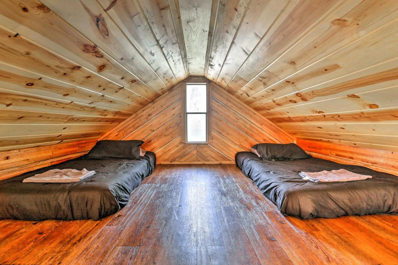Rustic Cabin With Hot Tub Near Broken Bow Lake! Exterior photo